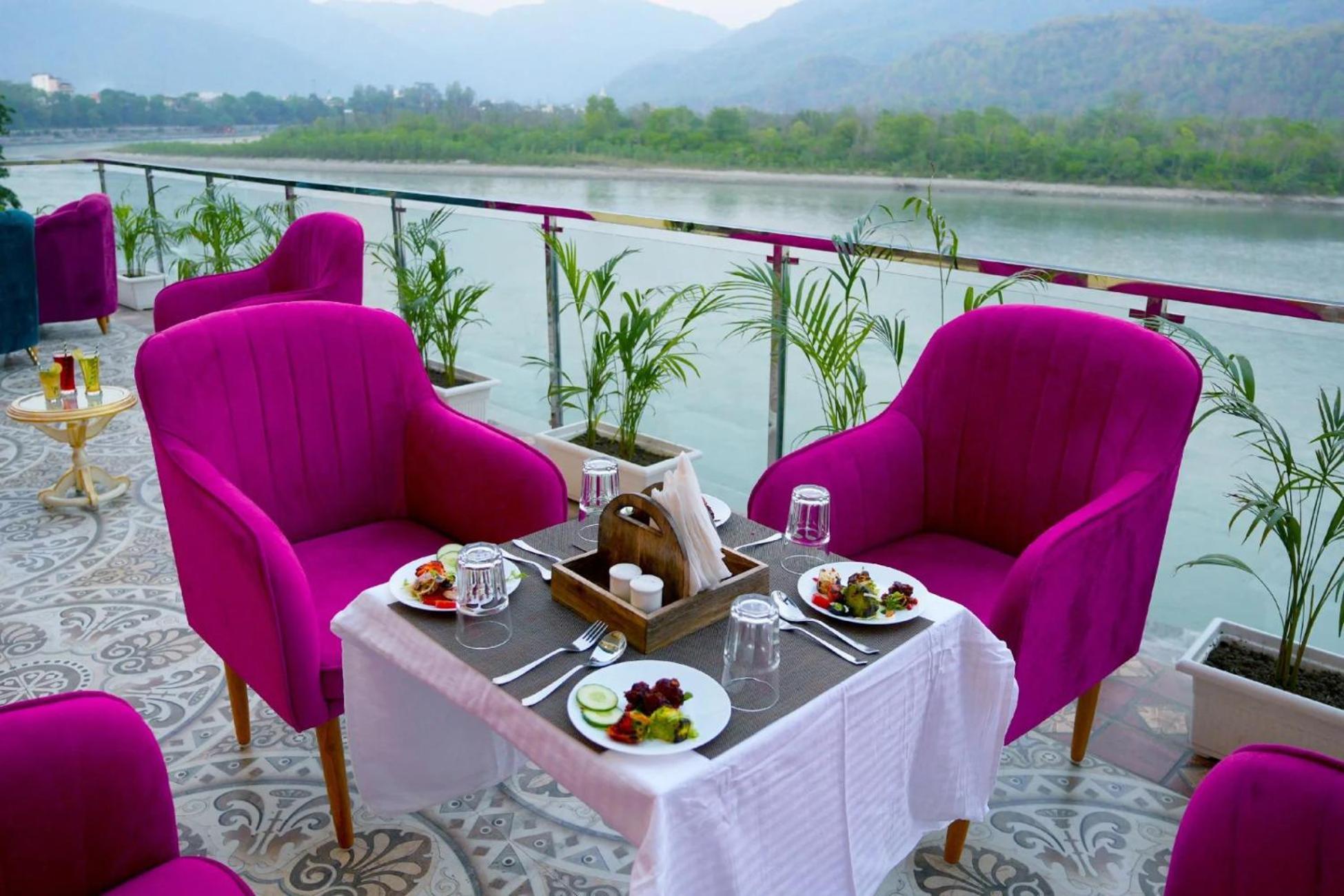 The Neeraj Naturecure On Ganga Rishīkesh 外观 照片