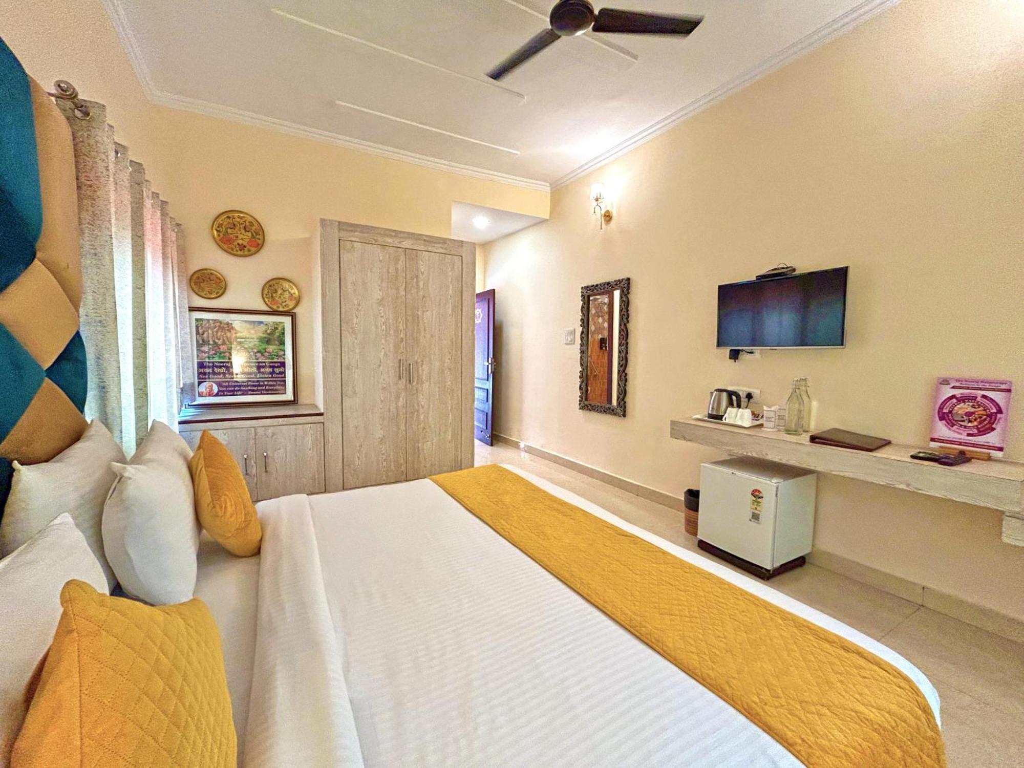 The Neeraj Naturecure On Ganga Rishīkesh 外观 照片